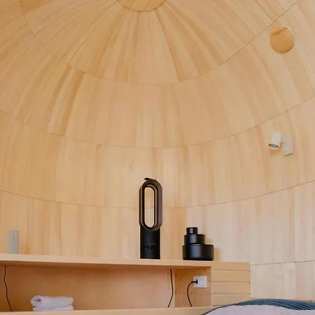 Feel Grounded In Igloo House With Pool And Gym Hébergement de vacances *